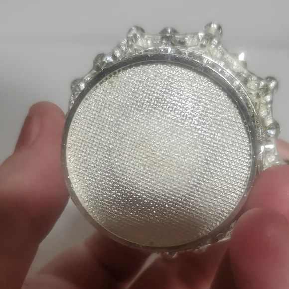 Elegant Silver Crown Trinket Box - Picture 4 of 6